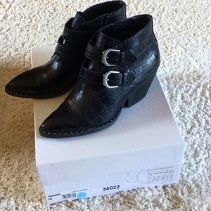 Beautiful boot worn 1 time